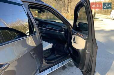 Внедорожник / Кроссовер BMW X5 2011 в 