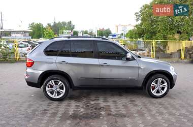 Позашляховик / Кросовер BMW X5 2011 в 