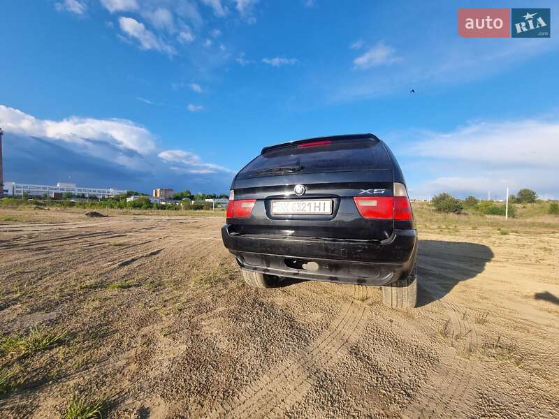 Внедорожник / Кроссовер BMW X5 2002 в Ровно