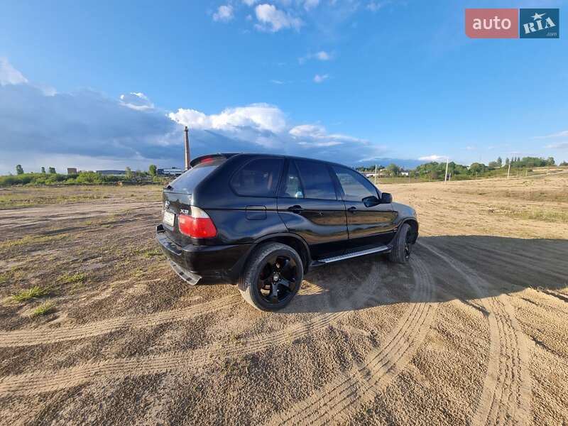 Внедорожник / Кроссовер BMW X5 2002 в Ровно