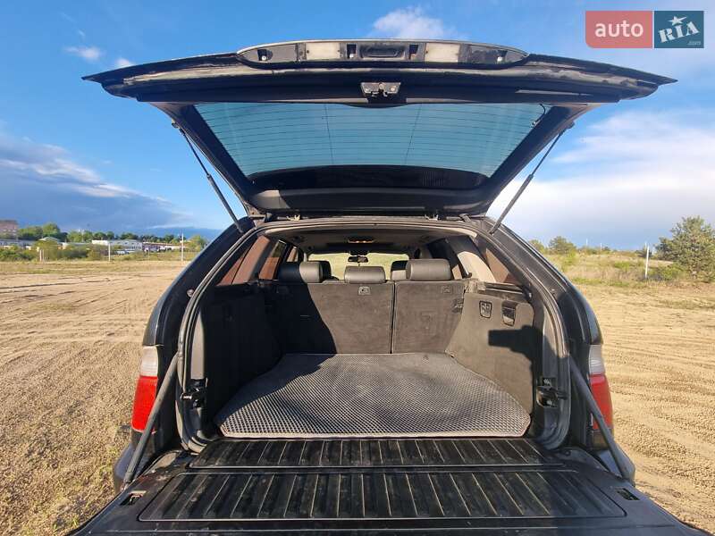 Внедорожник / Кроссовер BMW X5 2002 в Ровно