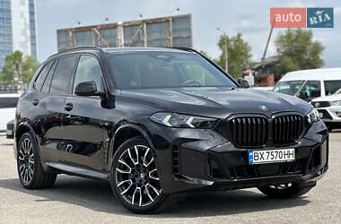 Внедорожник / Кроссовер BMW X5 2023 в 