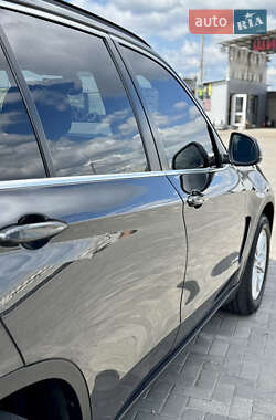 Внедорожник / Кроссовер BMW X5 2014 в 