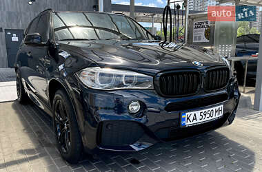 Позашляховик / Кросовер BMW X5 2017 в 