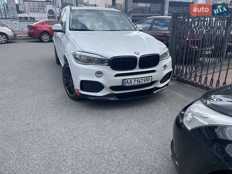 Позашляховик / Кросовер BMW X5 2016 в Києві