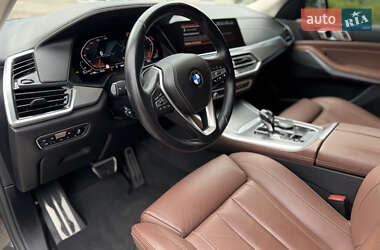 Позашляховик / Кросовер BMW X5 2019 в 