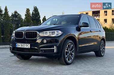 Внедорожник / Кроссовер BMW X5 2015 в 