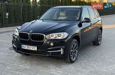 Внедорожник / Кроссовер BMW X5 2015 в 