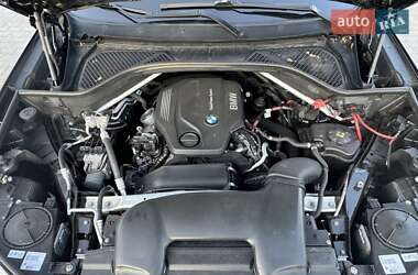 Внедорожник / Кроссовер BMW X5 2015 в 