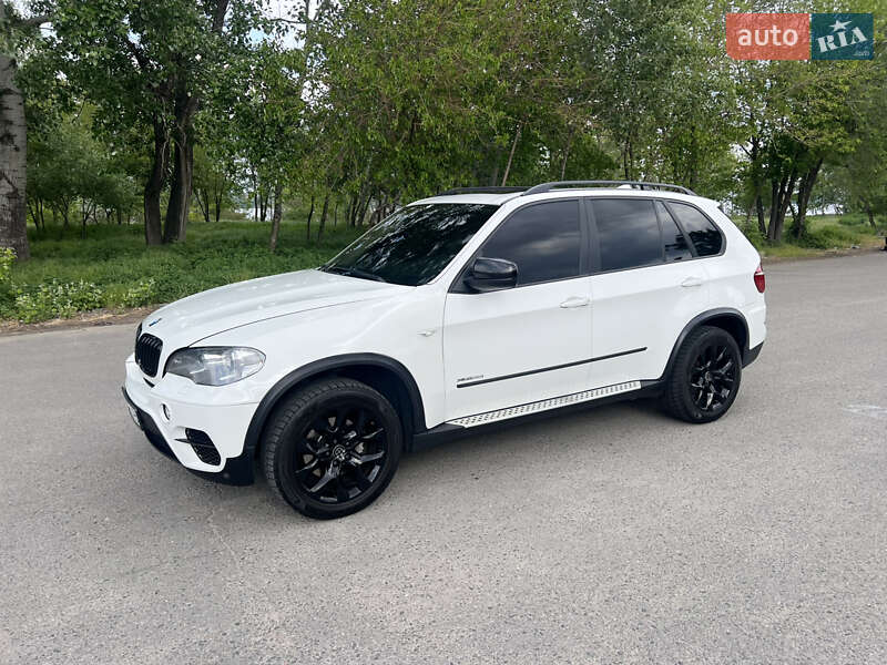 BMW X5 2011