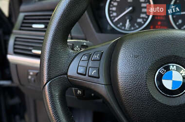Позашляховик / Кросовер BMW X5 2010 в 
