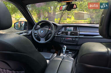Позашляховик / Кросовер BMW X5 2010 в 