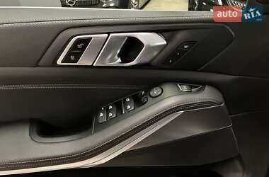 Позашляховик / Кросовер BMW X5 2021 в 