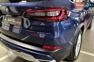 Позашляховик / Кросовер BMW X5 2021 в 