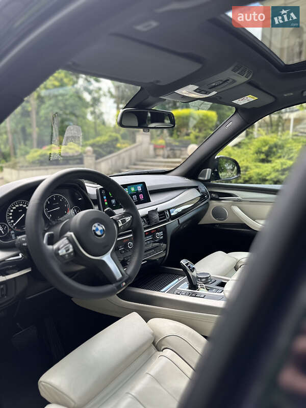 Внедорожник / Кроссовер BMW X5 2016 в Львове