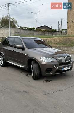 Внедорожник / Кроссовер BMW X5 2012 в 