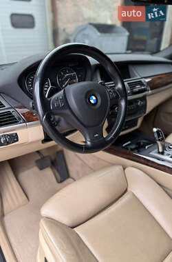 Внедорожник / Кроссовер BMW X5 2012 в 