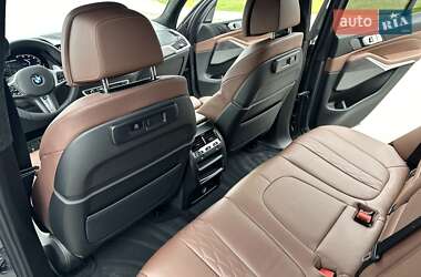 Позашляховик / Кросовер BMW X5 2021 в 