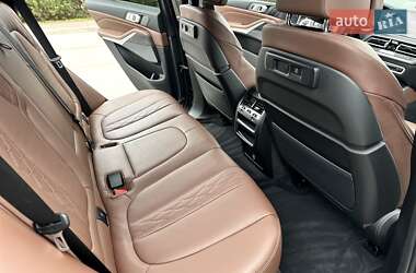 Позашляховик / Кросовер BMW X5 2021 в 