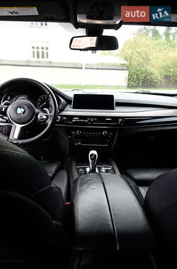 Позашляховик / Кросовер BMW X5 2015 в 
