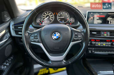 Позашляховик / Кросовер BMW X5 2015 в 