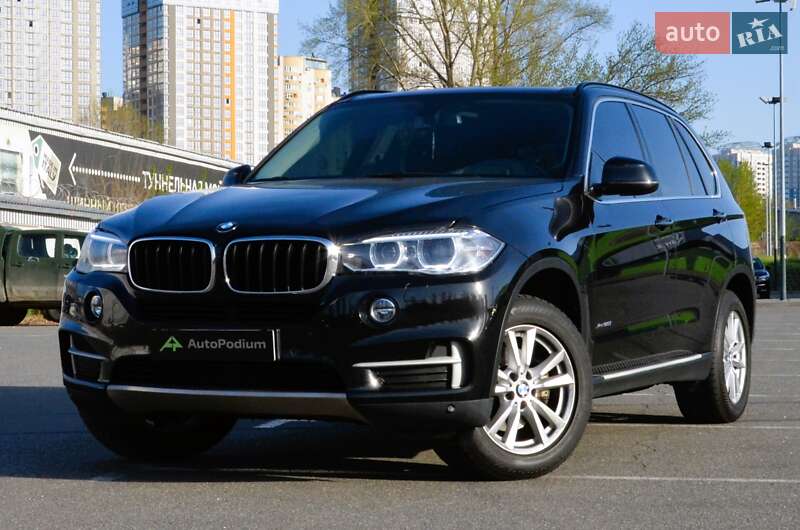 Позашляховик / Кросовер BMW X5 2015 в Києві