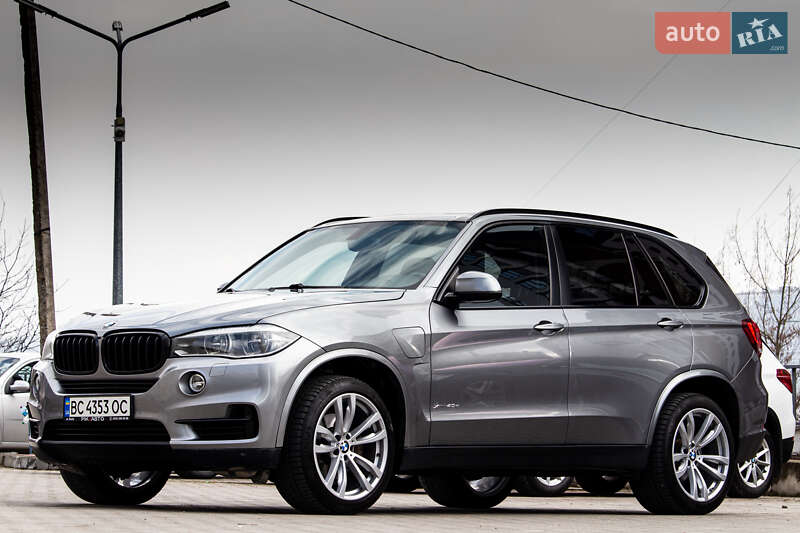 Внедорожник / Кроссовер BMW X5 2016 в Львове