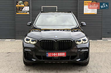 Внедорожник / Кроссовер BMW X5 2019 в 