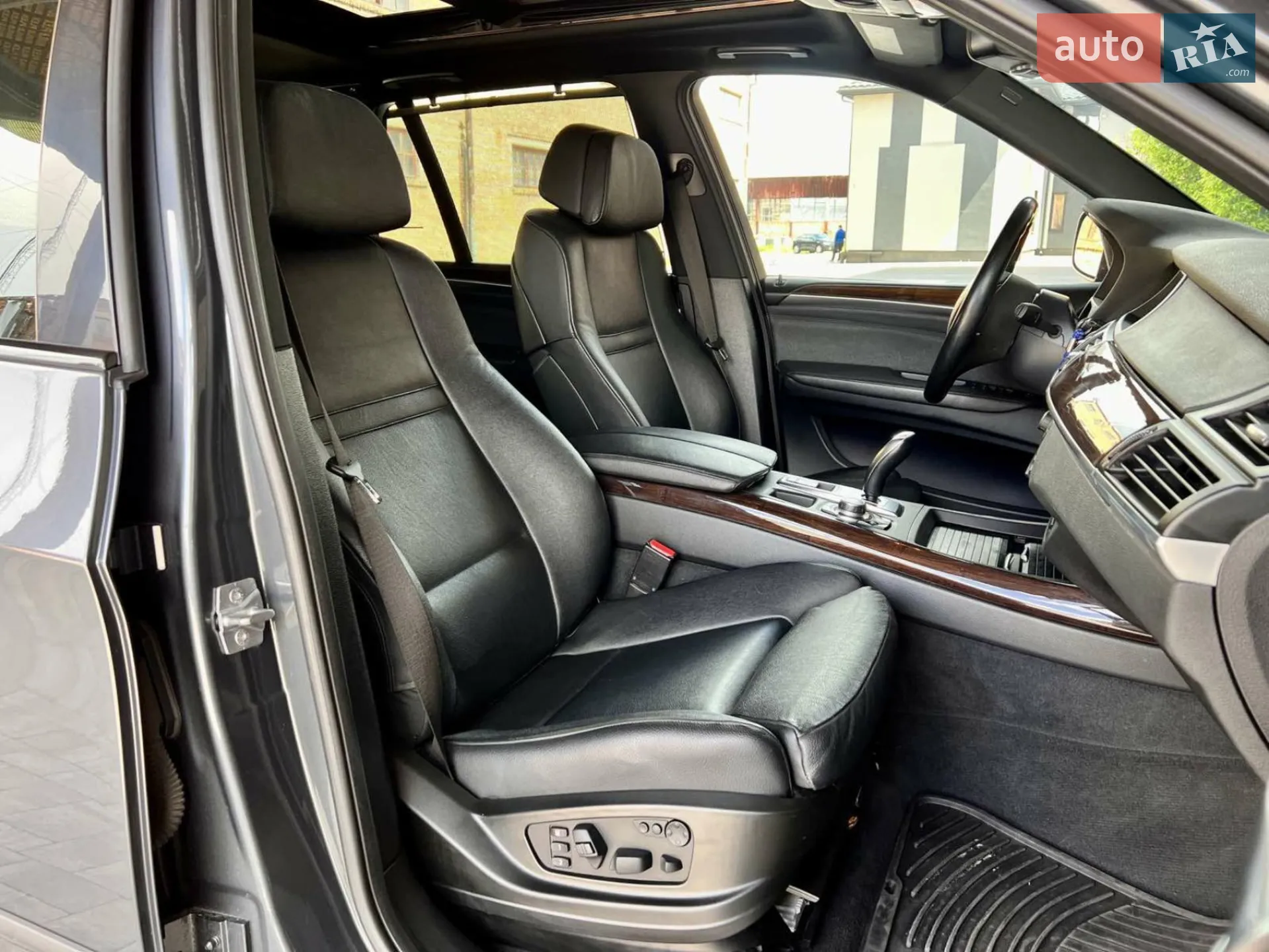 2012 BMW X5 - мініатюра 31