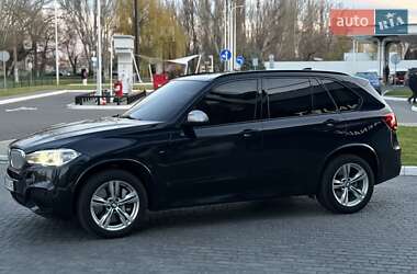 Позашляховик / Кросовер BMW X5 2013 в 