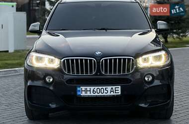 Позашляховик / Кросовер BMW X5 2013 в 