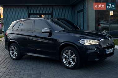 Позашляховик / Кросовер BMW X5 2013 в 