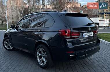 Позашляховик / Кросовер BMW X5 2013 в 