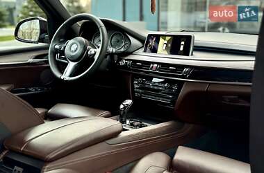 Позашляховик / Кросовер BMW X5 2013 в 