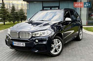 Позашляховик / Кросовер BMW X5 2013 в 