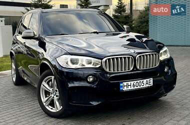 Позашляховик / Кросовер BMW X5 2013 в 