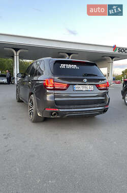 Внедорожник / Кроссовер BMW X5 2015 в 