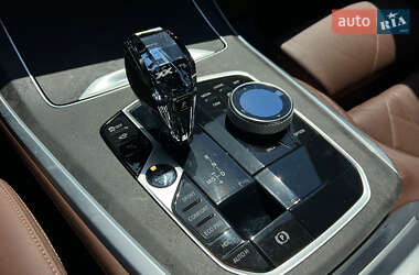 Внедорожник / Кроссовер BMW X5 2022 в 