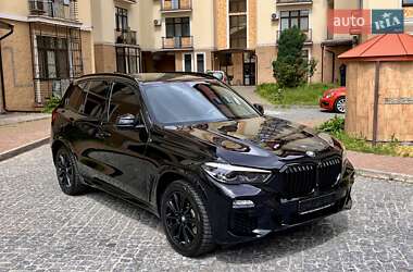 Внедорожник / Кроссовер BMW X5 2018 в Киеве