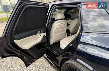 Позашляховик / Кросовер BMW X5 2019 в 