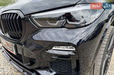 Позашляховик / Кросовер BMW X5 2019 в 