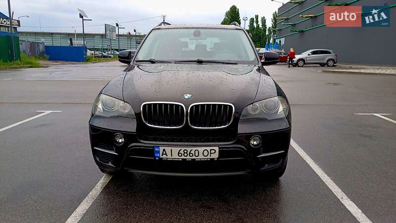 Внедорожник / Кроссовер BMW X5 2011 в Киеве
