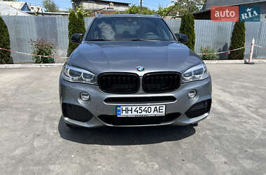 Позашляховик / Кросовер BMW X5 2016 в 