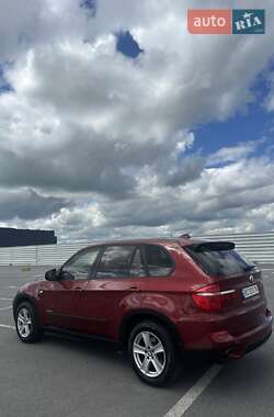 Позашляховик / Кросовер BMW X5 2010 в 