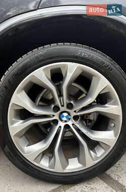 Позашляховик / Кросовер BMW X5 2014 в 