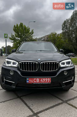 Позашляховик / Кросовер BMW X5 2014 в 