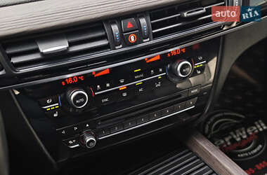 Позашляховик / Кросовер BMW X5 2016 в Луцьку