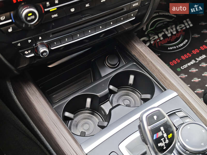 Внедорожник / Кроссовер BMW X5 2016 в Луцке