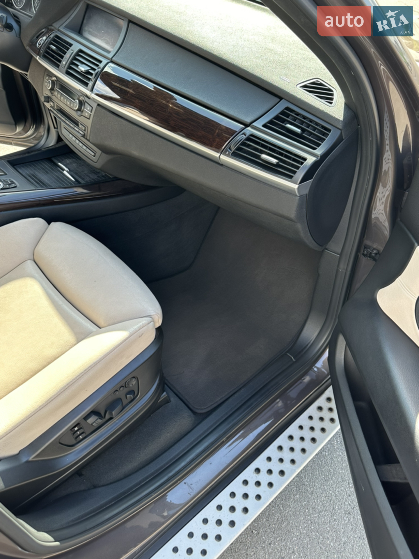 2010 BMW X5 - мініатюра 25