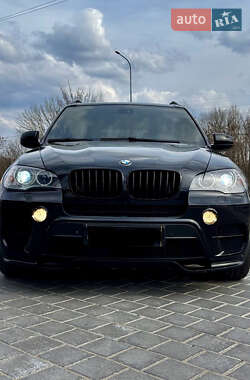 Внедорожник / Кроссовер BMW X5 2010 в 